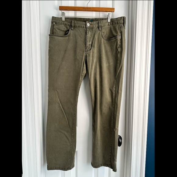 Tommy Bahama Men's Bennet Authentic Fit Pant EUC - Picture 3 of 6
